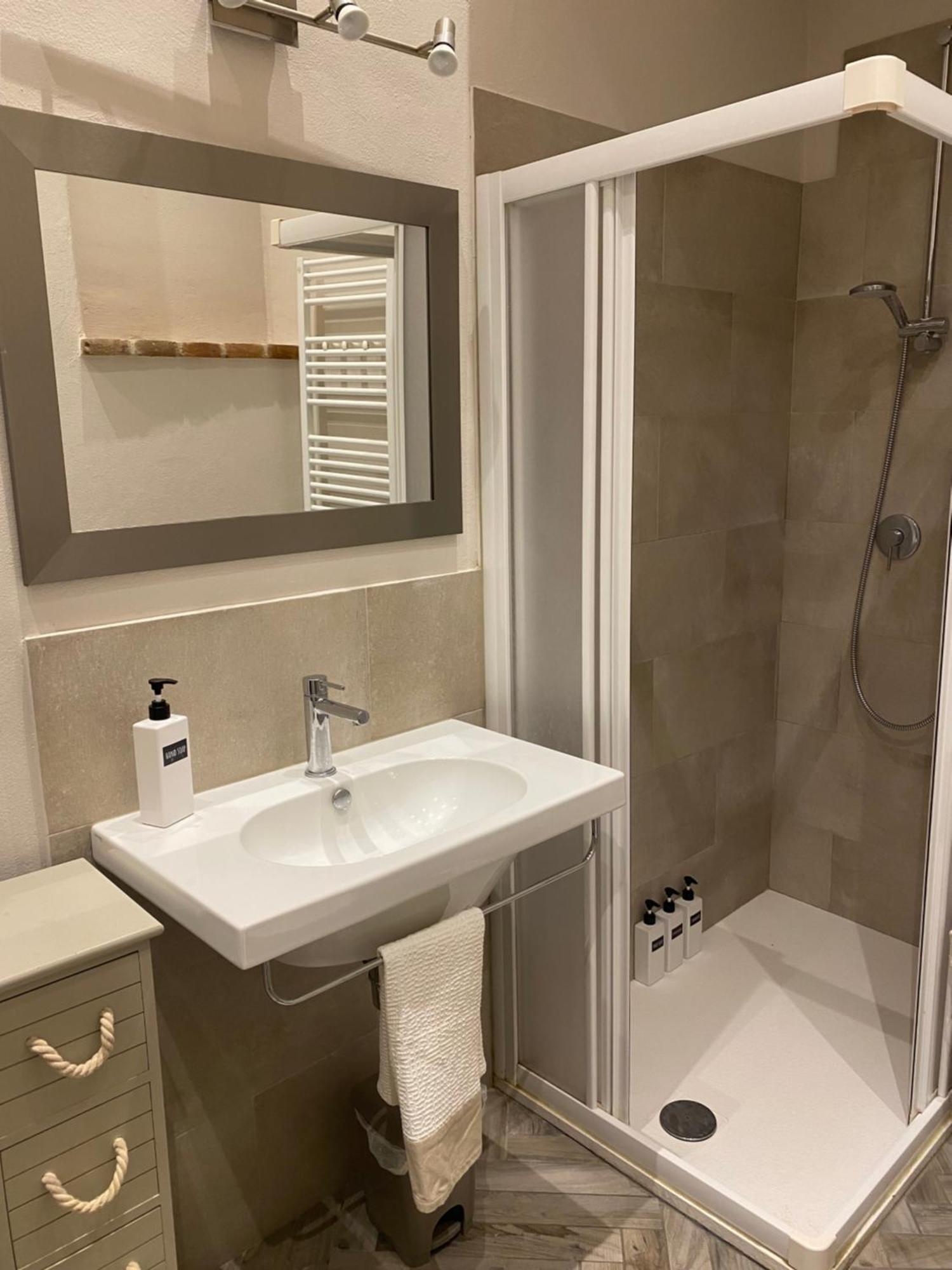 Loft Vicolo Di Vallepiatta 2 Min Piazza Del Campo Con Parcheggio